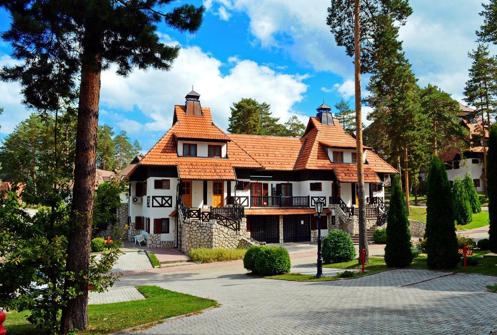 Kraljevi Konaci - Najam Kuca Na Zlatiboruアパートメント エクステリア 写真